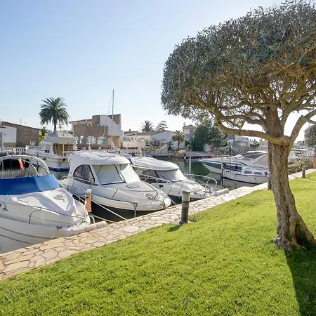 Appartamento With Scenic View *
