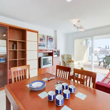 Apartment With Scenic View *